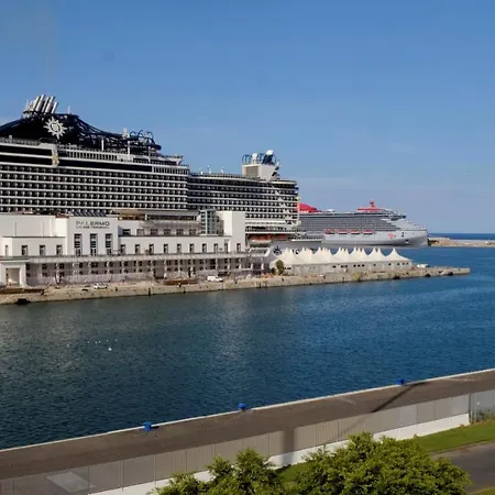 Attico Con Terrazza Sul Porto * Palermo