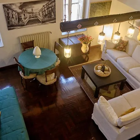 Attico Con Terrazza Sul Porto Apartment