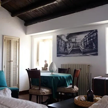 Attico Con Terrazza Sul Porto Apartment *